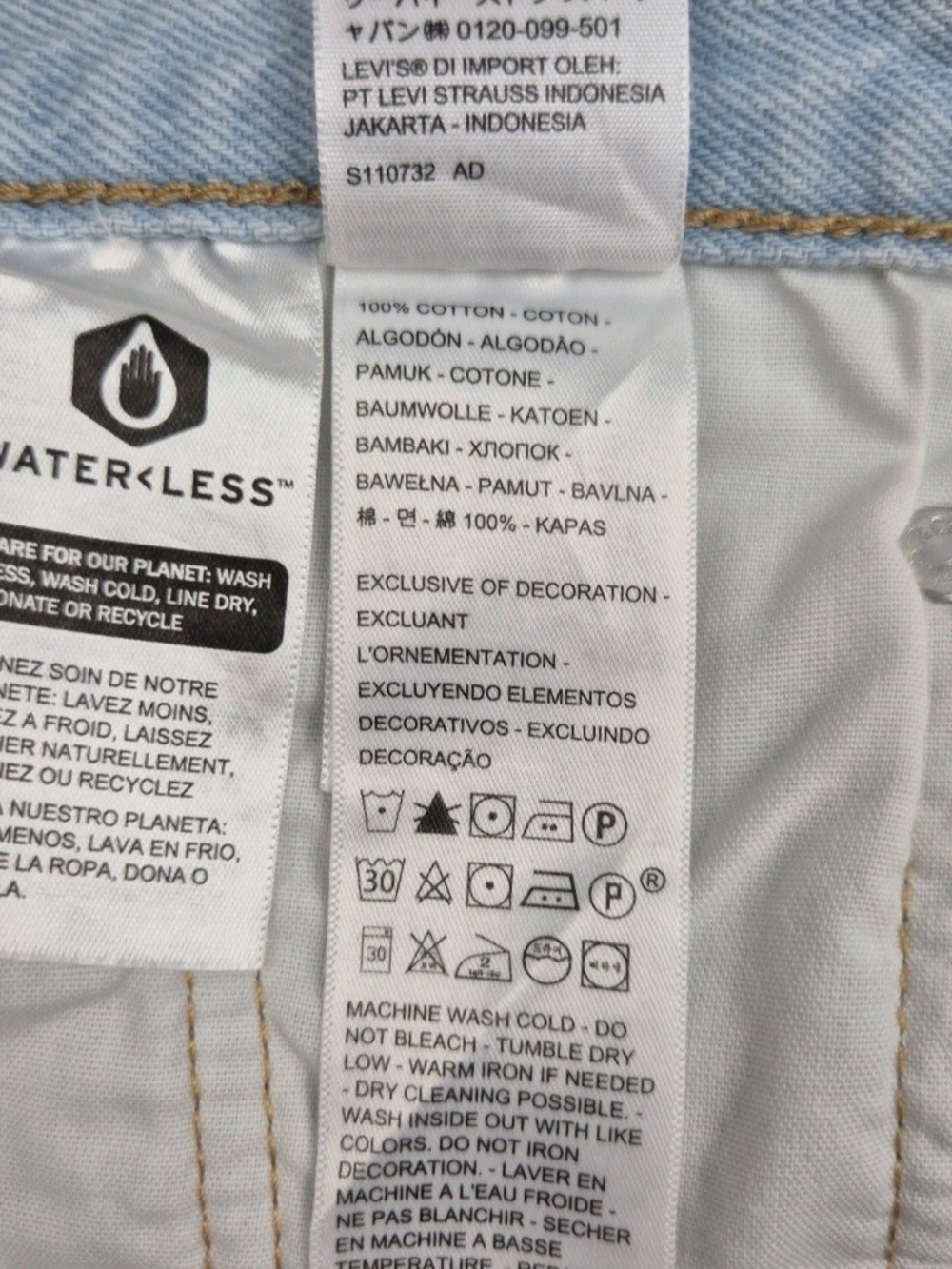 Levi's 501  Women's Jean Shorts Original Size 29 High Rise Embroidered Blue 29 - Picture 7 of 10